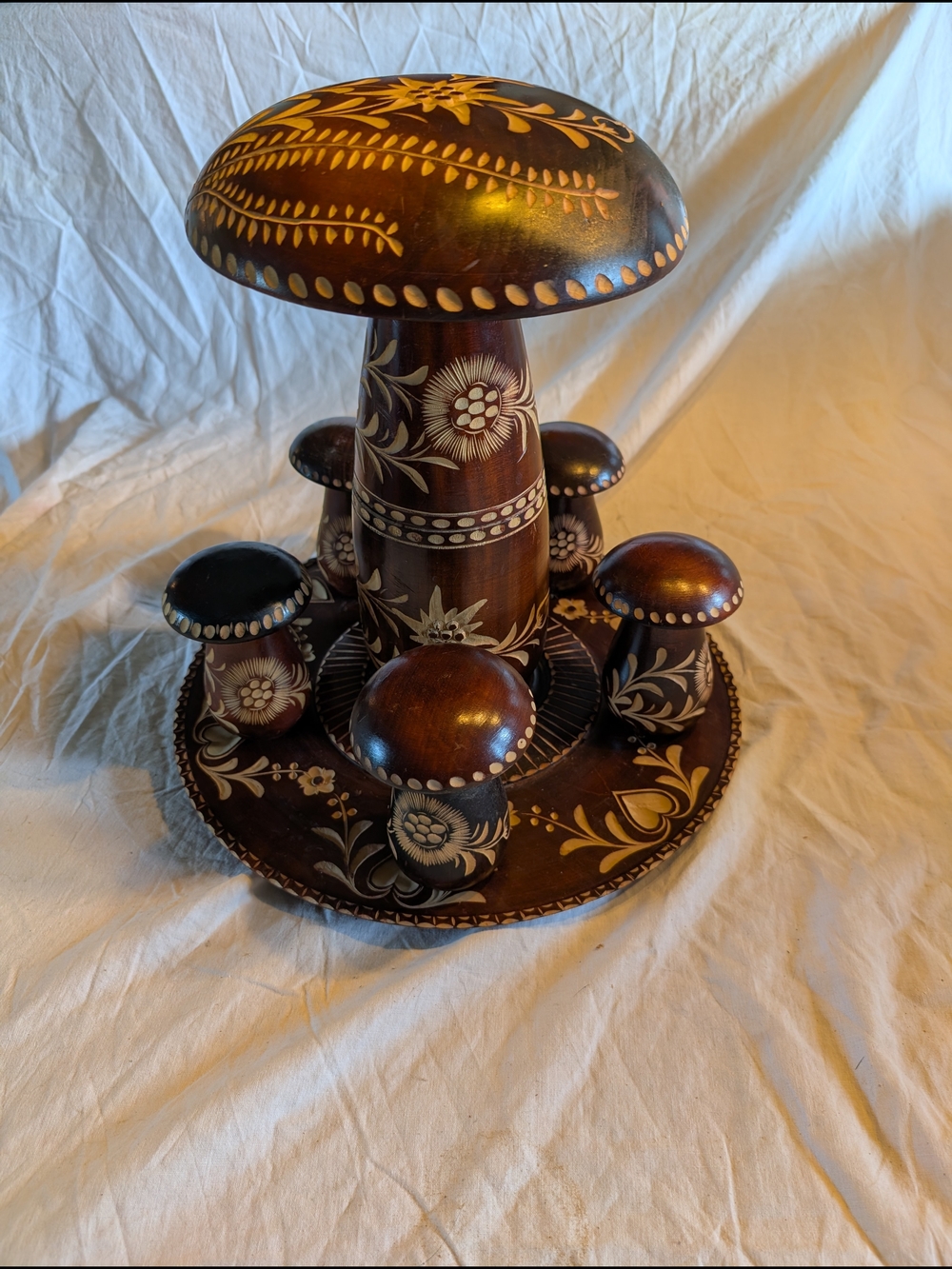 Vintage Brown & Cream Hand carved Wooden Mushroom Spice storage stand